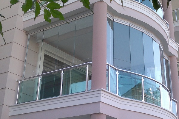 Küçükçekmece Cam Balkon